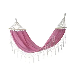 Hamaca de Poliéster y Algodón 255x80x28 con Flecos Rosas - Product Image 1