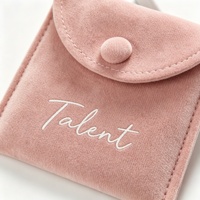 Pochette à bijoux en velours rose personnalisée Talent avec bouton pression, sac d'emballage en daim pour collier, boucles d'oreilles, bague, cadeau de mariage
