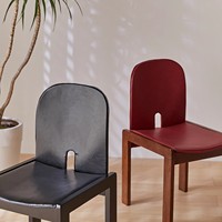 Chaise individuelle en bois massif de style nordique rétro, design moderne et épuré pour salle à manger, villa, salon et chambre, chaise de loisirs de luxe avec dossier lumineux