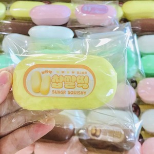 ของเล่นบีบลดความเครียดรูปแท่งขนมข้าวมาการองห้าสี ขายส่ง ของเล่นนุ่มนิ่มน่ารัก บีบแล้วคืนรูปช้า ทำจากโฟม PU - Product Image 3