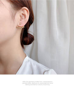 Pendientes delanteros y traseros de Metal chapado en oro con estilo para mujer y niña, diseño coreano delicado de alta calidad, pendientes de tuerca de bola a la moda - Product Image 3