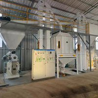 Machine à granulés d'aliments pour animaux et volailles à faible consommation d'énergie, 3 TPH, pour matière première (alfalfa, maïs, herbe, paille) - À vendre