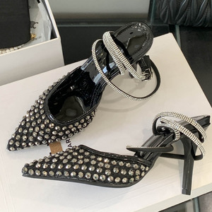 Chaussures de mariage à talon aiguille ultra-haut pour femme, avec boucle argentée pointue et dessus en cristal, style tendance et sexy - Product Image 4