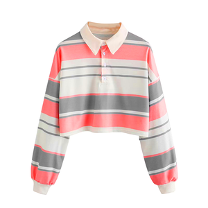 Camiseta de malla personalizada para mujer con cuello vuelto, estilo crop top, con capucha, para streetwear, a la moda, personalizable - Product Image 4