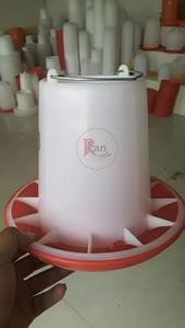 Nouvelles mangeoires et abreuvoirs automatiques pour poulets - Product Image 5