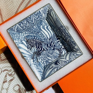 Light Luxury Simple Geometric Shape Storage Tray Household Office Ceramic <b>Ashtray</b> - Product Image 5