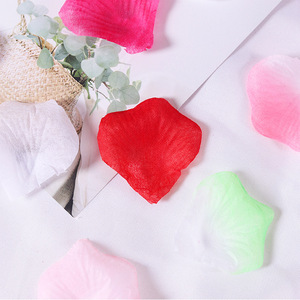 5500 pièces 0.5kg pétales <span class=keywords><strong>de</strong></span> Rose en soie rouge foncé pour la Saint-Valentin <span class=keywords><strong>nuit</strong></span> romantique proposition <span class=keywords><strong>de</strong></span> mariage anniversaire décorations <span class=keywords><strong>de</strong></span> fleurs - Product Image 2