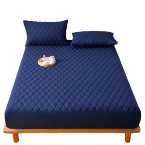 Factory Wholesale <strong>Single</strong> Piece Thickened Quilted Urine Barrier Bed Cover Sheet Simple Solid Color Waterproof Mattress <strong>Protector</strong> - Product Image 5