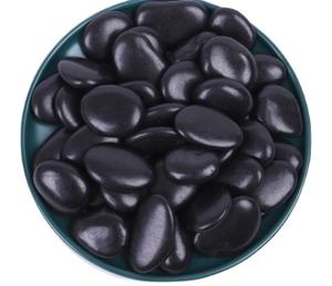 Hete Verkoop Hoog Gepolijste Zwarte Kiezelsteen Voor Landschapsarchitectuur Natuurlijke Geplaveide Steen Rots Riviersteen Voor Aquarium Of Tuin - Product Image 2