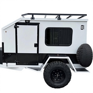 Mini-caravane moderne en aluminium, caravane de voyage légère pour 2 personnes, tout-terrain, avec porte-bagages de toit et roue de secours - Product Image 1