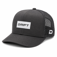 Casquettes Trucker Personnalisées avec Patch Brodé Logo Drift, en Sergé de Coton Blanc Charbon, Maille Respirante, Fermeture Snapback, Certifiées CE, Vente en Gros