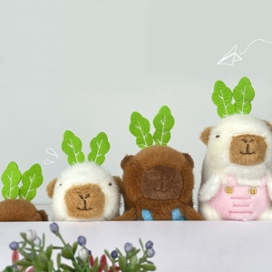 Mignon <span class=keywords><strong>radis</strong></span> capybara en peluche porte-clés kawaii kapibala jouets pour enfants poupée pendentif couple porte-clés pendentif petite amie cadeaux scolaires - Product Image 3