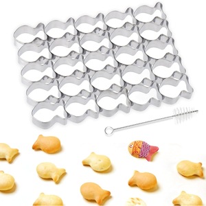 Lot de 25 emporte-pièces miniatures en acier inoxydable pour biscuits, emporte-pièces en forme d'os, tampons à pâtisserie faits main pour fondant - Product Image 4