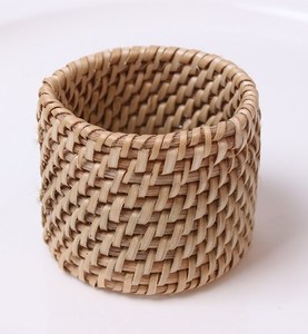 Anneaux de serviette de table rustiques faits à la main pour la décoration de table de Noël, de <span class=keywords><strong>mariage</strong></span> et de dîner - Product Image 2