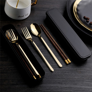 Ensemble de baguettes et de fourchette en or de voyage réutilisables portables en acier inoxydable avec étui noir dans une <span class=keywords><strong>pochette</strong></span> - Product Image 4
