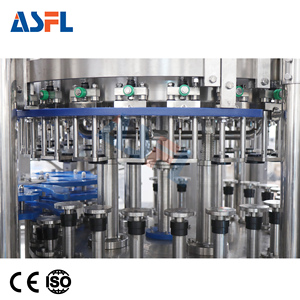 自動炭酸ソーダ3-in-1充填機3000BPHガラス瓶ライン - Product Image 2