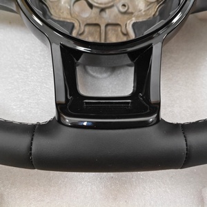 <span class=keywords><strong>Volante</strong></span> de Cuero para VW <span class=keywords><strong>Golf</strong></span> <span class=keywords><strong>4</strong></span> 5 6 7 7.5 GTI MK7 MK5 Polo 6R Scirocco Jetta Tiguan T6 Passat B6 B7 B8 - Product Image 5