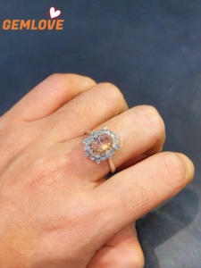 Bague solitaire en diamant de laboratoire taille princesse, sertie sur 4 griffes, en or massif 18 carats, bague de fiançailles pour femme, joaillerie fine OEM - Product Image 4