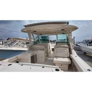 Motor para Bote Grady White 325 de 2026, Velocidad Máxima de 48.5 MPH, Capacidad de 288 Galones, Inclinación de 20 Grados, Puente de 8 pies 10 pulgadas - Product Image 4