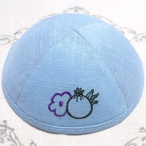 หมวกคิปปะห์ผ้าลินินคุณภาพสูง ปักลายผลไม้  ยาร์มุลเก้  คิปปอทแบบสั่งทำพิเศษ  ยามากะ หมวกยิวสำหรับขาย - Product Image 2