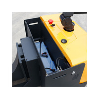 Tracteur intelligent électrique Offre Spéciale de remorquage 3000KG avec la batterie pour remorquer des chariots avec le chargeur