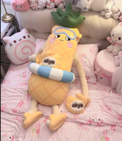 Nouvel oreiller de réconfort Pineapple King en peluche courte avec rembourrage en coton creux pour garçons et filles, design à maintenir entre les jambes