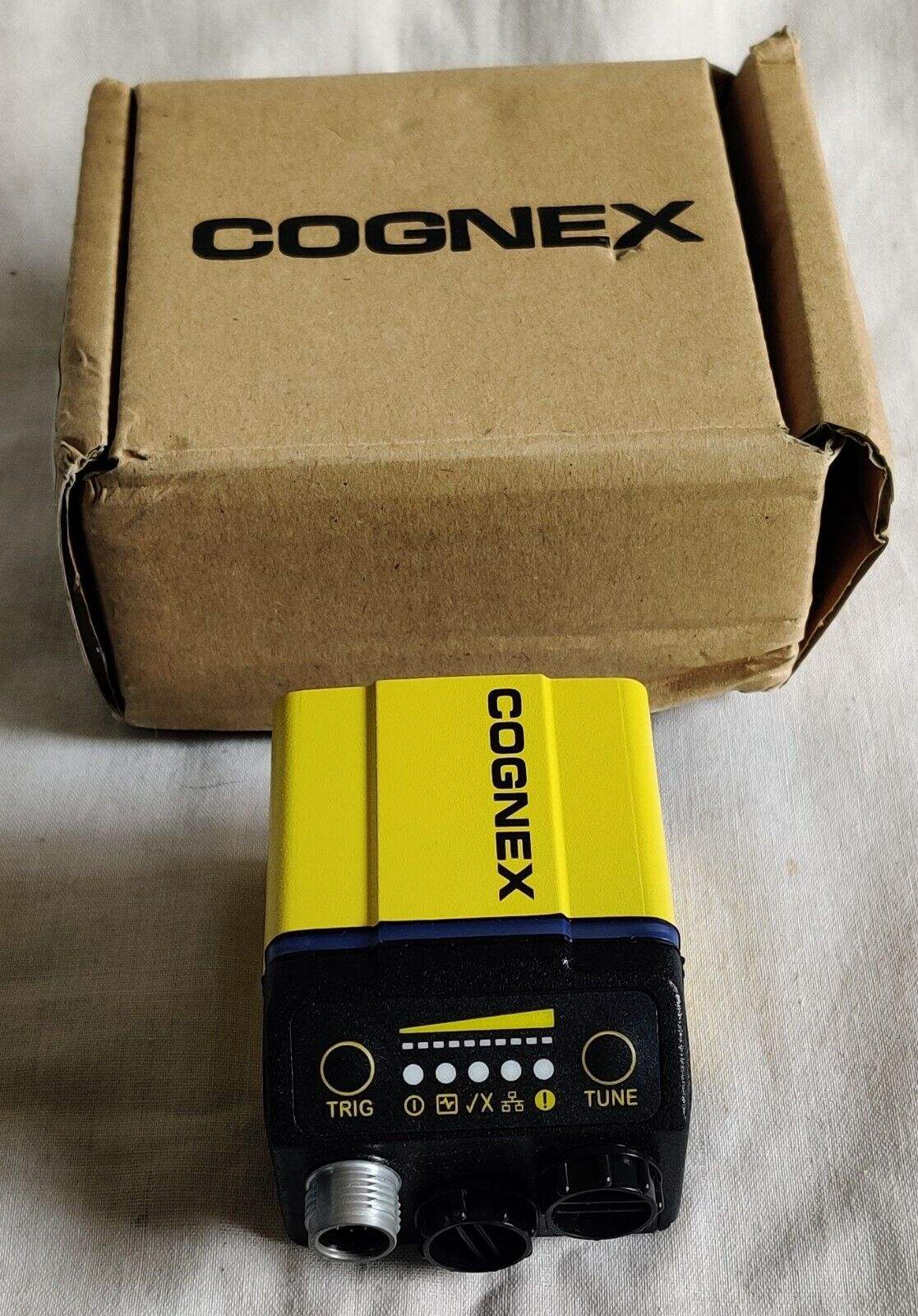 Original COGNEX DMR-375X-0000-M Barcode Reader - 2D Fixed-mount