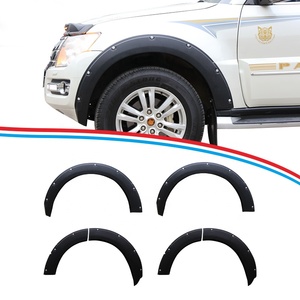 Extensions d'ailes noires avec garniture de bord pour carrosserie automobile TXR, accessoires extérieurs pour Mitsubishi Pajero V97 V93 2006- - Product Image 2