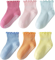 Chaussettes bébé à volants pour filles, antidérapantes, avec grip, mignonnes et décorées de volants |   Coton doux d'intérieur à volants