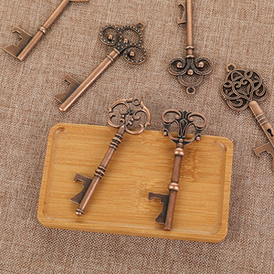 Set de 50/100 Recuerdos de Boda Rústicos Vintage, Llaves de Esqueleto con Etiquetas Kraft para Invitados, Bronce Antiguo/Dorado - Product Image 4