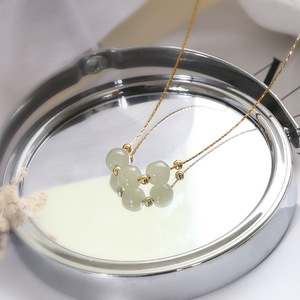 Hetian Jade Necklace Simple Lucky Bead Design Gold Chain For Women Everyday Wear - Product Image 3