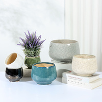 Vase moderne simple et créatif, pot à fleurs en céramique émaillée verte nordique, design coloré écologique pour la décoration intérieure du salon
