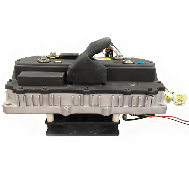 Three Wheeled Motorcycle Spare Parts 5000W 72V Controller With Fan for Permanent Magnet Motor