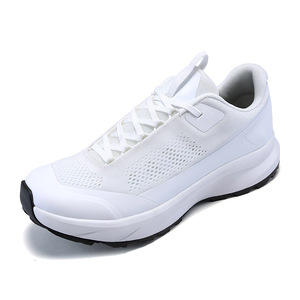 Nuevas Zapatillas de Running de Verano con Malla Transpirable para Exteriores, Ligeras, de Color Sólido, para Viajes Diarios, con Entresuela de EVA y Suela de Goma - Product Image 1