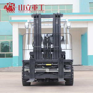 Montacargas Diésel 4x4 de 5 Toneladas con Mástil de Tres Etapas, Desplazador Lateral Hidráulico, Longitud de Horquilla de 1220 mm, Ancho de Horquilla de 180 mm, Altura de Horquilla de 5 Metros - Product Image 6