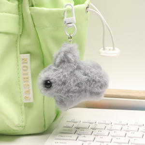 Piccolo <span class=keywords><strong>libro</strong></span> rosso con portachiavi simpatico coniglio ciondolo peluche cartone animato regalo personalizzato piccolo zainetto ciondolo portachiavi appeso - Product Image 3