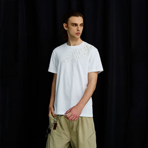 T-shirt pour homme en coton 100% de qualité supérieure, vente en gros, poids lourd 200g, col rond, perles de perles personnalisées, coupe ajustée, respirant - Product Image 6