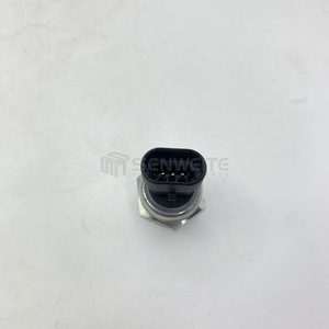 Capteur de pression d'huile Senwitt 4921499 pour moteur diesel Cummins 4D31, pièce d'excavateur - Product Image 4
