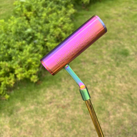 Putter de golf de haute qualité, coloré, fabriqué en usine, marque privée, pour droitier, forgé en acier inoxydable CNC, unisexe, avec housse de putter.