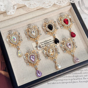 เข็มกลัดรูปมงกุฎสไตล์ยุโรป ชุบทองหรูหรา ประดับคริสตัลรูปหยดน้ำและเพชรเทียม เหมาะสำหรับงานแต่งงาน งานปาร์ตี้ ของขวัญสุดสร้างสรรค์ - Product Image 3