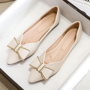 High Quality 33-43 Large Size Ladies <b>Pointed</b>-toe Ballet Flats <b>Light</b> Weight Breathable Microfiber Upper Soft-soled White Black - Product Image 2