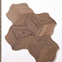 Parquet en bois d'ingénierie, revêtement de sol en bois luxueux avec surface à motif de lotus multicolore, design d'intérieur élégant