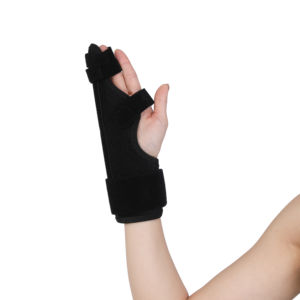 Attelle de poignet réglable en aluminium pleine main 2 doigts Déclencheur de fracture Support de doigt Attelle de doigt Pinky Garde de paume Fitness Sécurité - Product Image 1