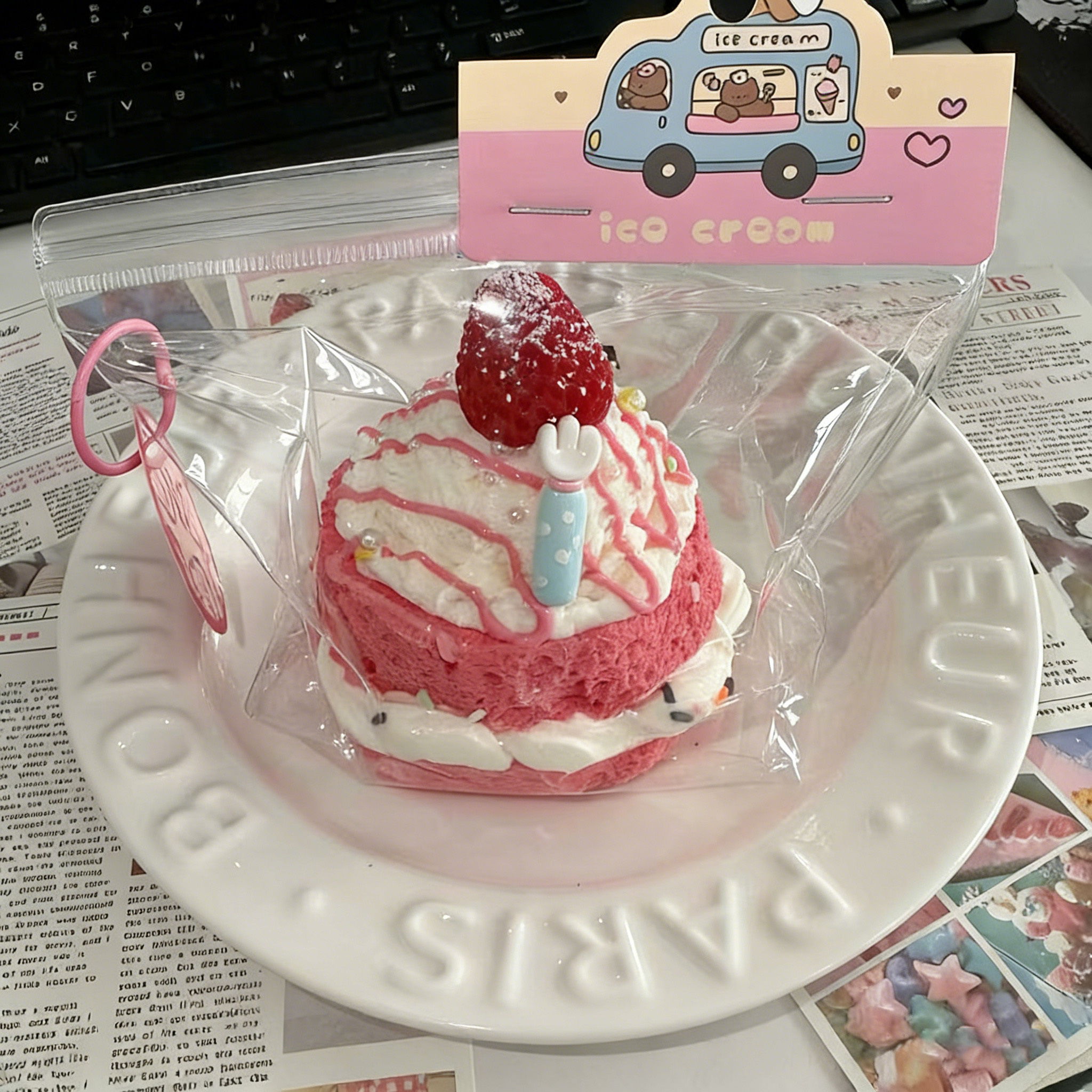 Gâteau Squishy à la Crème de Fraises [290g]