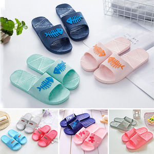 Men's and women's summer wear-resistant thick-soled <b>slippers</b>, couple <b>slippers</b>, home indoor bathroom shower <b>slippers</b> wholesale. - Product Image 4