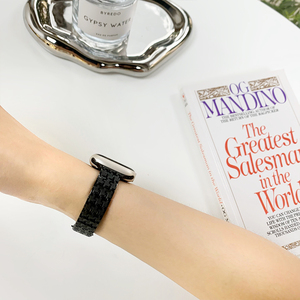 Pulsera de cuero de Metal para mujer para iwatch 8 Ultra 49mm 7 <span class=keywords><strong>SE</strong></span> 6 5 4 3 41mm 38 42mm 40mm 44 pulsera de oro para mujer para <span class=keywords><strong>Apple</strong></span> <span class=keywords><strong>Watch</strong></span> Band - Product Image 3