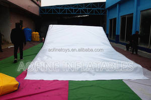 Airbag <span class=keywords><strong>de</strong></span> saut gonflable <span class=keywords><strong>de</strong></span> haute qualité pour le ski, le snowboard, le BMX, le FMX, le VTT et les chutes <span class=keywords><strong>de</strong></span> vélo - Product Image 2