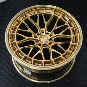 Jantes forgées 2 pièces et 3 pièces de 18, 19, 20, 21, 22, 24 et 26 pouces pour <span class=keywords><strong>Audi</strong></span> R8, RSQ3, <span class=keywords><strong>RS7</strong></span>, RSQ8, RS6, S5, B7, B9, S7, S8, <span class=keywords><strong>ABT</strong></span>, D5, S9, S4, RS3, RS4, R90-<span class=keywords><strong>R</strong></span> - Product Image 3