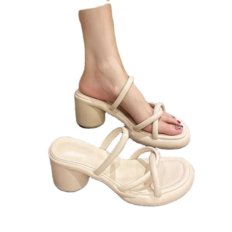 Sandali da donna con tacco grosso dal design unico francese 2023 estate nuova collezione tacchi alti versatili in stile fata per abbigliamento outdoor