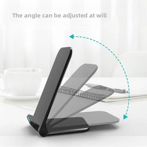 Supporto di Ricarica Wireless 15W Pieghevole con Porta Type-<span class=keywords><strong>C</strong></span> Modello S25 per <span class=keywords><strong>iPhone</strong></span> e Telefoni Cellulari, Caricatore Rapido - Product Image 3